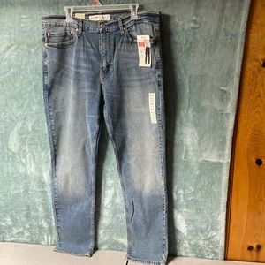 Levi’s Strauss super flex size 38 x 32 S 37 slim